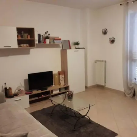 Joy Apartment *